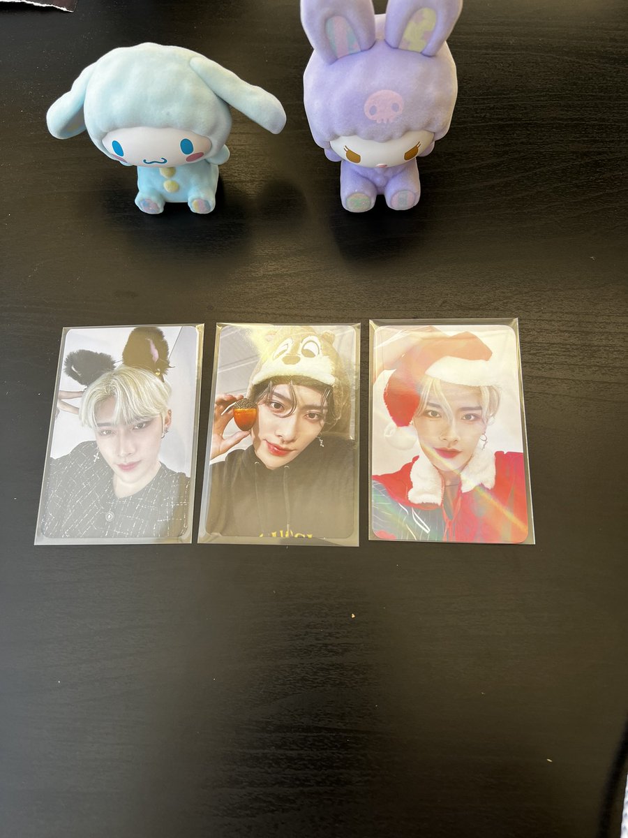 Linglingmywife's tweet photo. got scammed by Dispatch so Makestar gave me 3 Ricky pobs(don’t want)🧍🏽♀️ #Dispatch #dispatchcouple #ZB1 https://t.co/9wBzeHYSlV