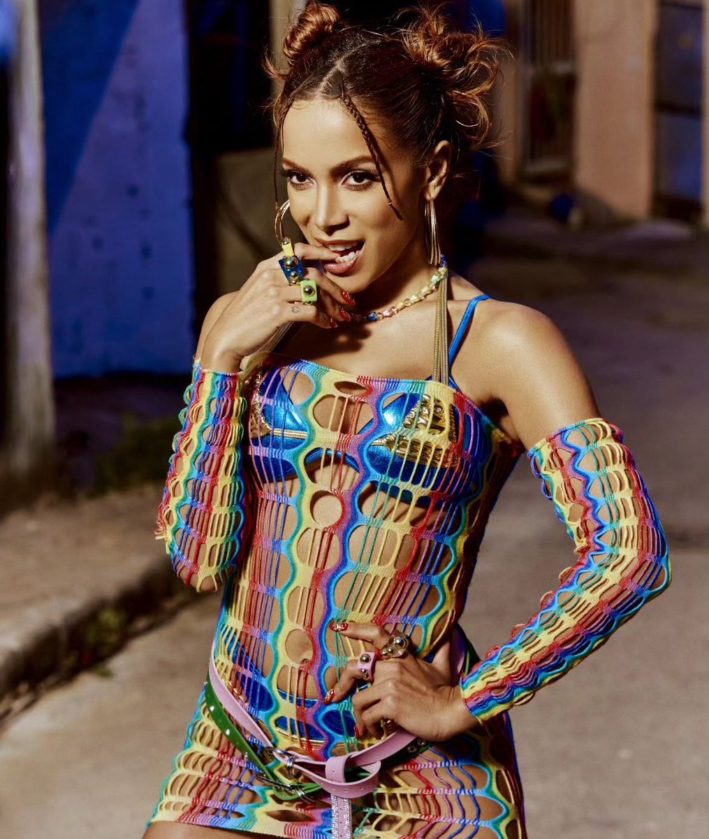 Sucesso_Pop's tweet photo. Álbuns pop mais esperados de 2024:

Anitta - Funk Generation

Pabllo Vittar - Batidão Tropical Vol. 2

Rihanna - R9

Ariana Grande - AG7

Quais destes álbuns vocês estão mais ansiosos para ouvir? Comentem aqui. 👇🏼

Sigam @Sucesso_Pop para mais notícias. ✨

📸Foto: Reprodução https://t.co/NUrZya9egn