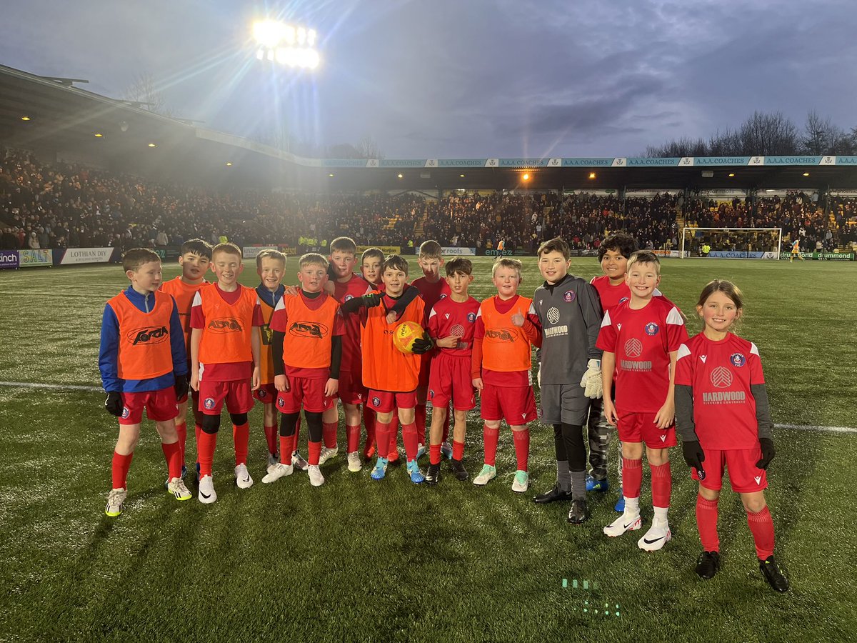 Another memorable day at the Tony Macaroni Arena as we were joined by Salvesen FC 2013s for their match day experience as Livingston took on Hearts.
The reception they received from the crowd was incredible and a memory I’m sure they’ll never forget.