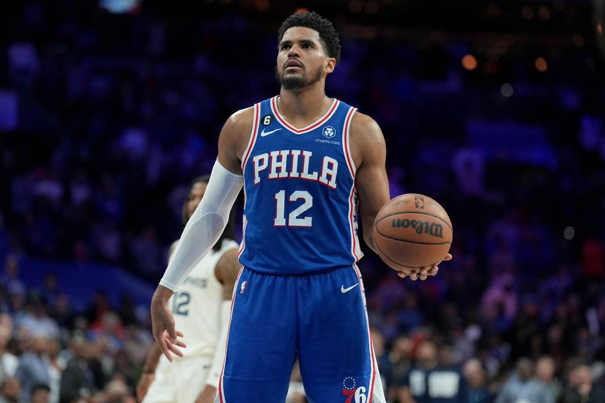 SimplyPickZ's tweet photo. 🏀👑 1/2 NBA CARD 👑🏀

Kuminga OVER 4.5 Reb 
Curry UNDER 4.5 Reb 
Tobias UNDER 17.5 Pts 
Fox OVER 5.5 Ast 

❤️/RT = Tailing. Let’s get 2024 going🔒

LOVE this card. 4/4 🔜

#prizepicks #dfs #prizepicksnba #nba #GamblingTwitter #SportsGambling https://t.co/LleN7wEFrw