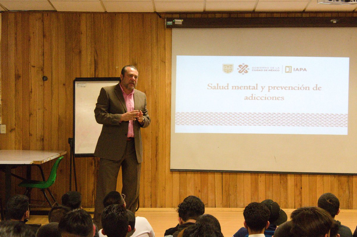 iapa_cdmx's tweet photo. 🧒👧👦Infancias y juventudes saludables garantizan una adecuada transición a la adultez👫
🏫🗣️En el @iapa_cdmx, nuestro modelo preventivo consta de intervenciones que promueven visiones positivas de salud y menos conductas de riesgo en niñas, niños y adolescentes.
#JuntosPorLaPaz https://t.co/uyOCFUvriQ