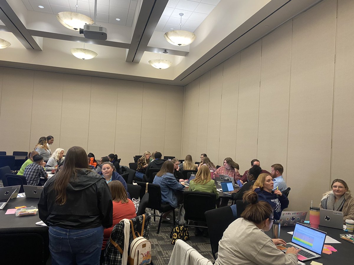 czorn2's tweet image. #KleinMath grade 7 teachers plotting and planning for exemplar instruction and student success. @AlysaCozart @KleinISD @KleinISDMath @beth_gilleland @jenny_mcgown