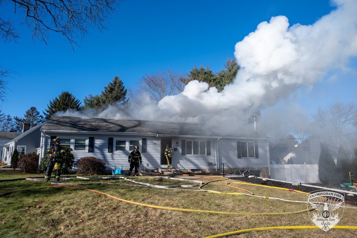 FraminghamFire's tweet photo. Earlier today, January 2, Group 3 battled and extinguished a 1-alarm fire at 73 Davidson Rd in #Framingham. Although two occupants will be displaced, FFD will be assisting them. The cause of the fire is still under investigation. #1Alarm #workingfire #firefighters https://t.co/m6wbYB729S