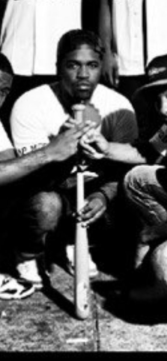 Aaustin4L's tweet photo. @THROWEDTOBIN I wonder what the overlapping index fingers mean tho lowkey https://t.co/AgSV8SMsic