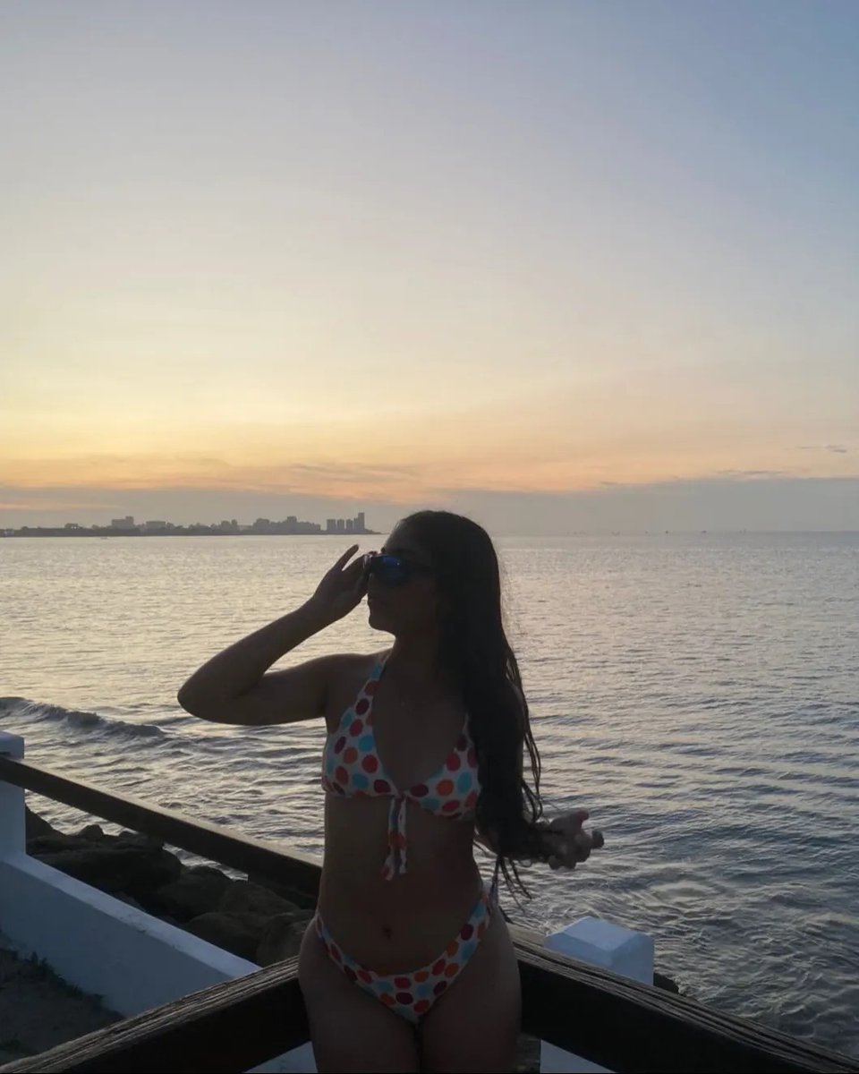 AnguloAlava's tweet photo. Mi lugar feliz. ❤️
#foto #fotogr#insta #model #modelo #viral #makeup #gafas #modelshoot https://t.co/o6te0NDiWQ
