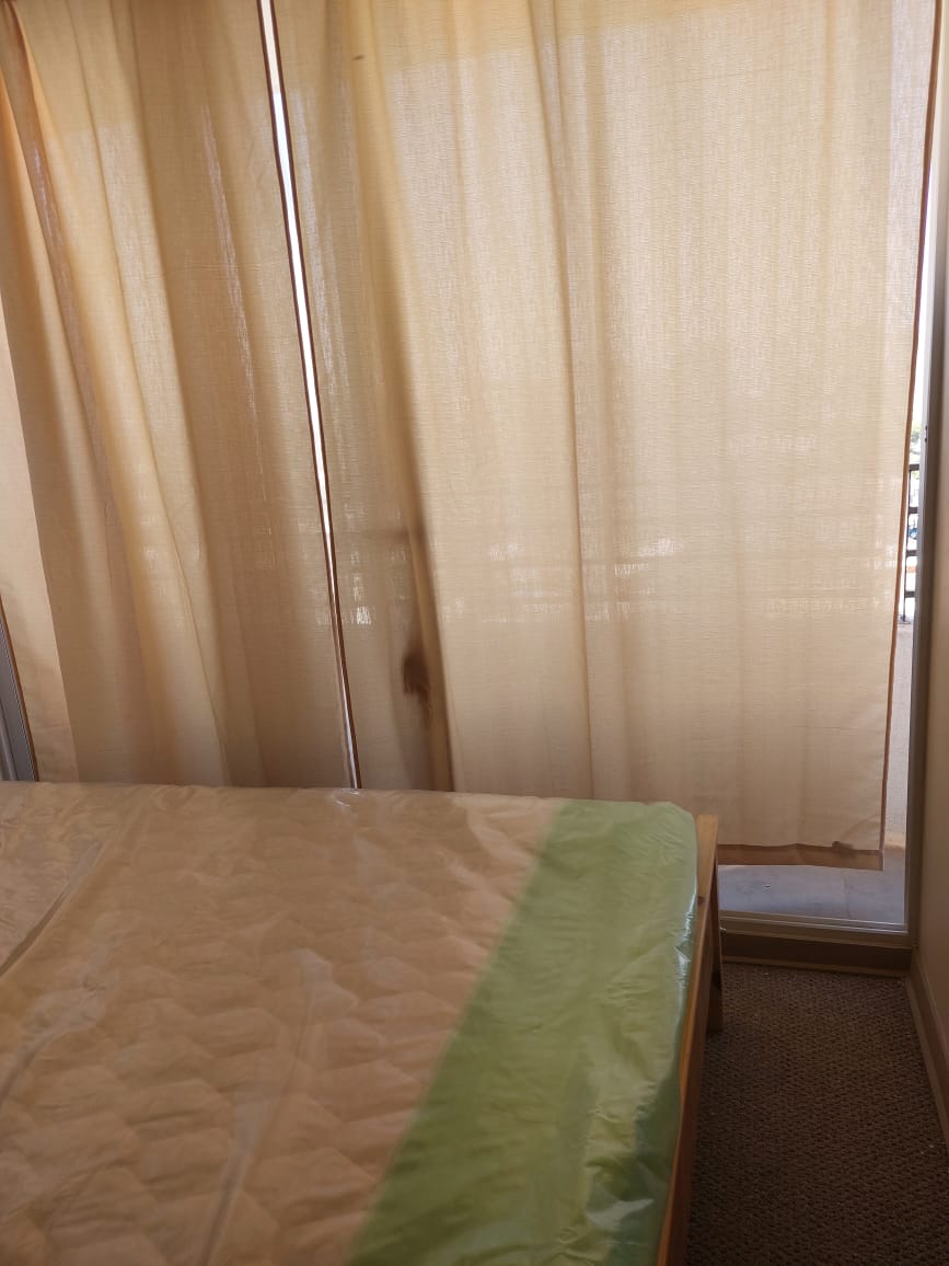 VercettiPro's tweet photo. Arriendo de departamento en #EstacionCentral   $330.000  

• 1 dormitorio  
• 1 baño   
• Amplio living-comedor con terraza
• Cocina equipada    

Agende su visita:  

Daniel Jorquera +56 9 3016 6539
djorquera@vercettipropiedades.cl https://t.co/8kiq2NcY8Q