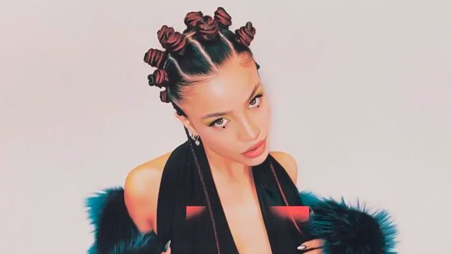 InfoMusicOK's tweet image. 🇺🇾🇦🇷 MESITA x TIAGO PZK x EMILIA x NICKI NICOLE - "UNA FOTO REMIX" 🇦🇷🇺🇾

📅: 4 DE ENERO