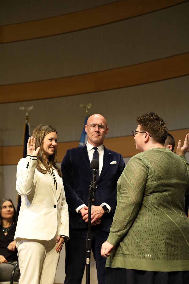 Sarah Young just took the Oath of Office to serve the residents of District 7 for the next two years. This is her first term on the Council, but she has served District 7 since July 2023, when she was selected to fill the vacant seat.
Visit SLCDistrict7.com to connect with