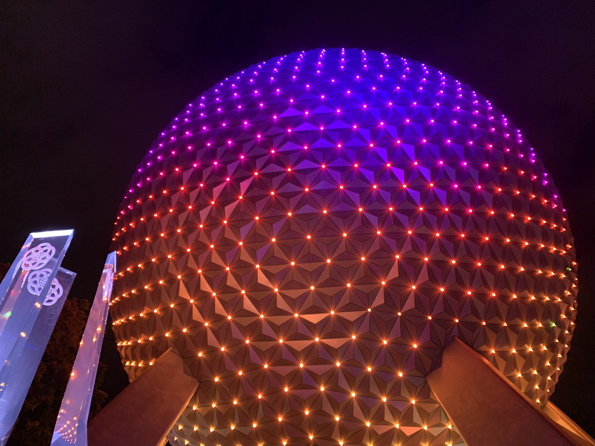 For all music scholars interested in sound/music in theme parks or themed experiences, please consider submitting a proposal to the conference I am organizing with Tim Summers a UCF this summer. Submission deadline is Friday (January 5). CFP info: themeparkmusicandsound.org