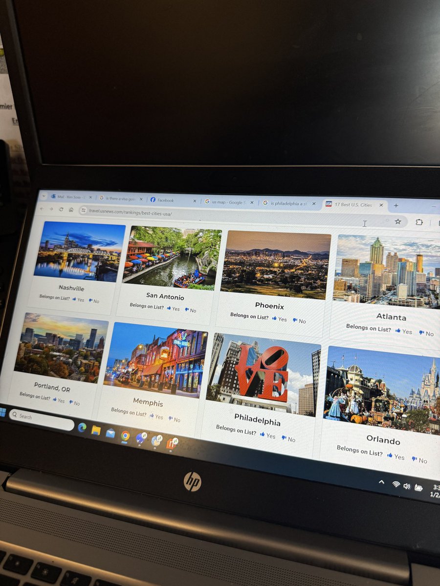 kensowsa's tweet photo. Iโm done with my notes so I decided to look for my next travel destination. ๐คฉ๐ฅฐ๐#MotivationToWork https://t.co/awe0WsBkfh