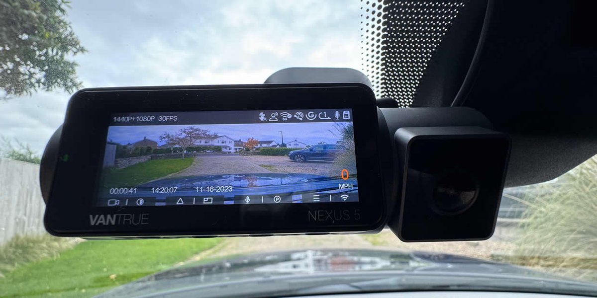 SusieQpon's tweet photo. Experience Total Road Confidence With The @VantrueOfficial 4 Channel 360° Wide Angle Dash Cam - Nexus 5!  #Gifted #vantrueN5 #NewRelease #VantrueDashcam #SonyStarvis2 #SuperNightVision #CPLFilter #parkingMode #5GWiFi 👉🏽 https://t.co/vv41UzBiNf https://t.co/FwIcCIRQrx