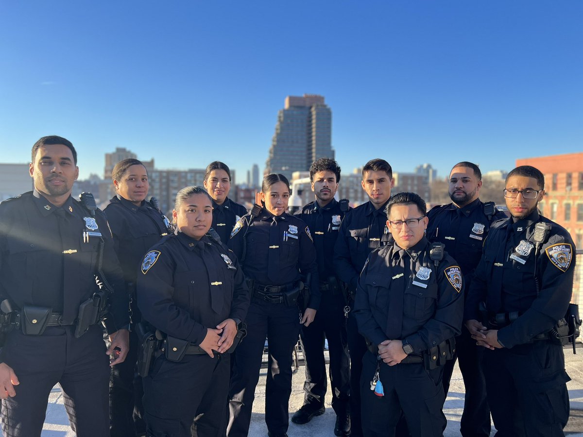 NYPD25Pct's tweet photo. 👮‍♂️ Welcoming fresh faces to the 2️⃣5️⃣ Precinct and East Harlem! New year, new officers – ready to protect and serve our community. 🌟 https://t.co/8BZTF30tVt