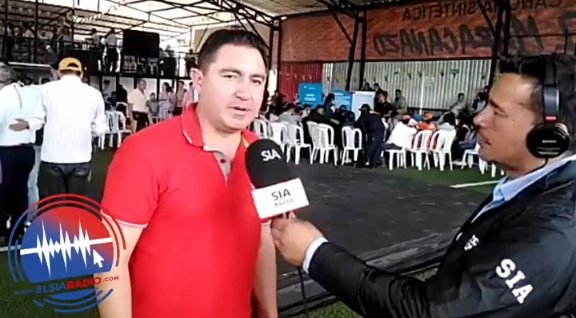 siaradio's tweet photo. #SIAPresente | Desde municipio de @CaquezaAlcaldia  con @JorgeEmilioRey Gobernador @CundinamarcaGob .

@ElicaMilena @juancarloscoy
#AlexPrieto @AsambleadeCund
📸 Mira este video en vivo en Facebook https://t.co/5927IqkVUK