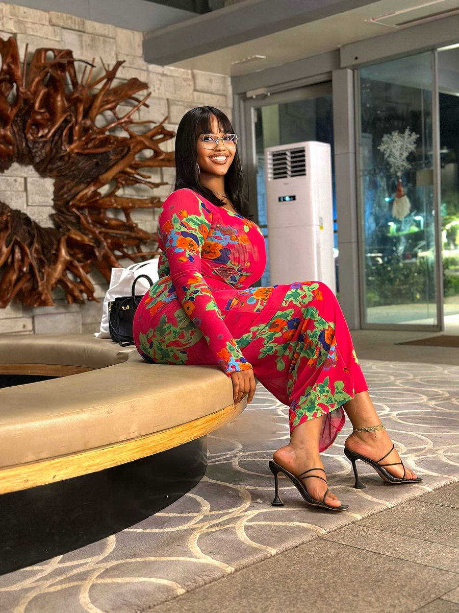 KaatyDiallo's tweet photo. #firstpost2024🎊 https://t.co/wLENTOnw1v