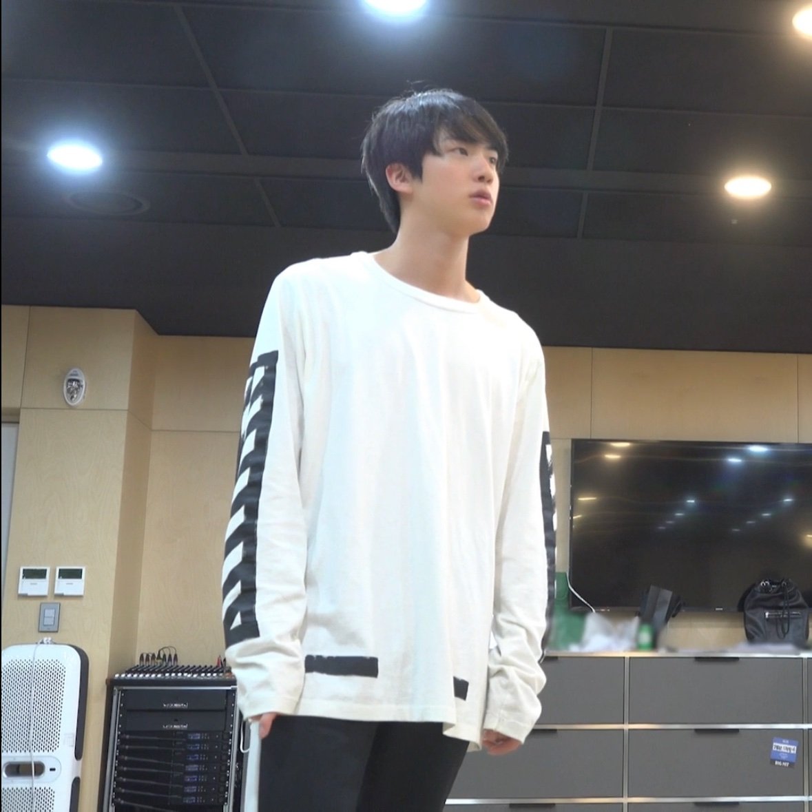 mofumofuRJ92's tweet photo. ใใโก
ใจใซใใใใโก
#็ด ๆตใชใธใณๅ้ใ้
#BTSJIN #BTS #D161
#WeLoveYouJin https://t.co/iQ0ZGMcLzS