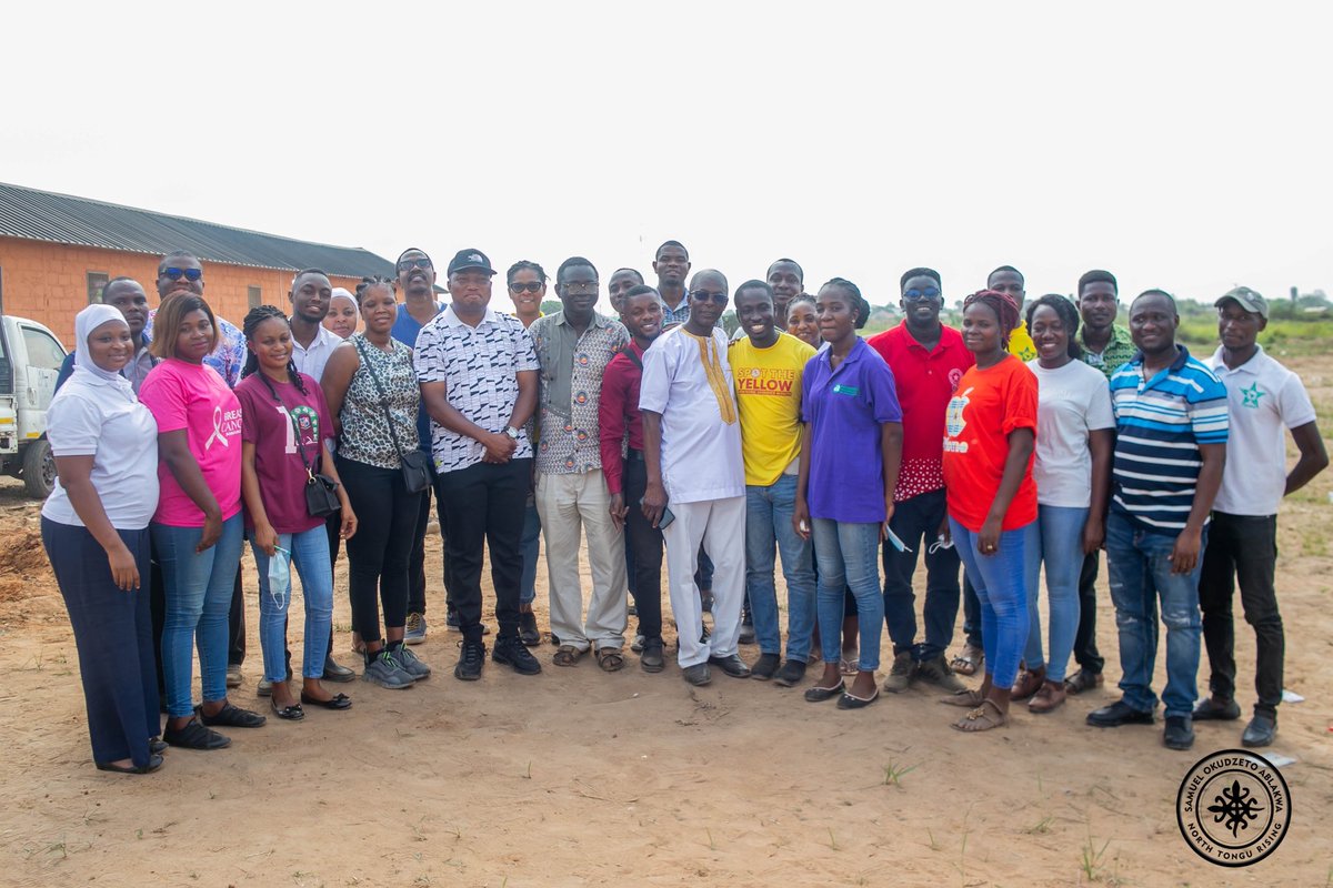 S_OkudzetoAblak's tweet photo. I convey enormous appreciation to my Public Health Advisor Extraordinaire, Dr. Momodou Cham and the Ghana Medical Association for the terrific partnership leading to a very impactful medical/psychological outreach and free treatment during yesterday’s mega displaced kids party.

I cannot thank our dedicated and compassionate nurses enough. 

I also commend the ever dynamic staff of the North Tongu Health Directorate for the enduring positive collaboration.

It pleases Heaven when we look out for these vulnerable children.

God bless you all. 

In this together, rising together. 🇬🇭 🙏🏾