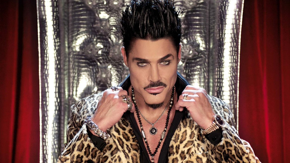 Foto exclusiva :
Hoy, 02/01 se mostró en público el dueño de Cunnignton