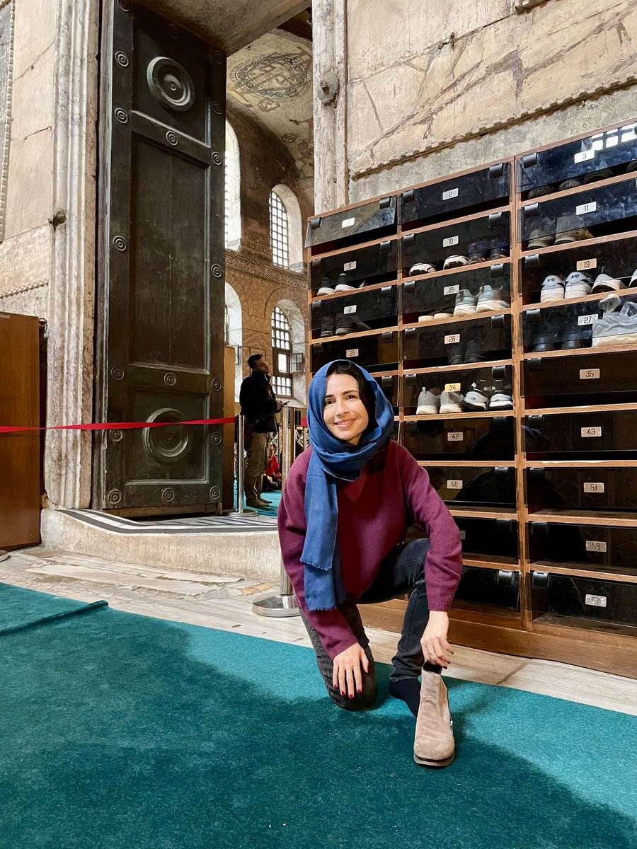 flancini's tweet photo. And me after work.
Women's prayer. La preghiera delle donne. #Ayasofya #Istanbul #mypictures #reportage #photo5 https://t.co/dLkGo50skn