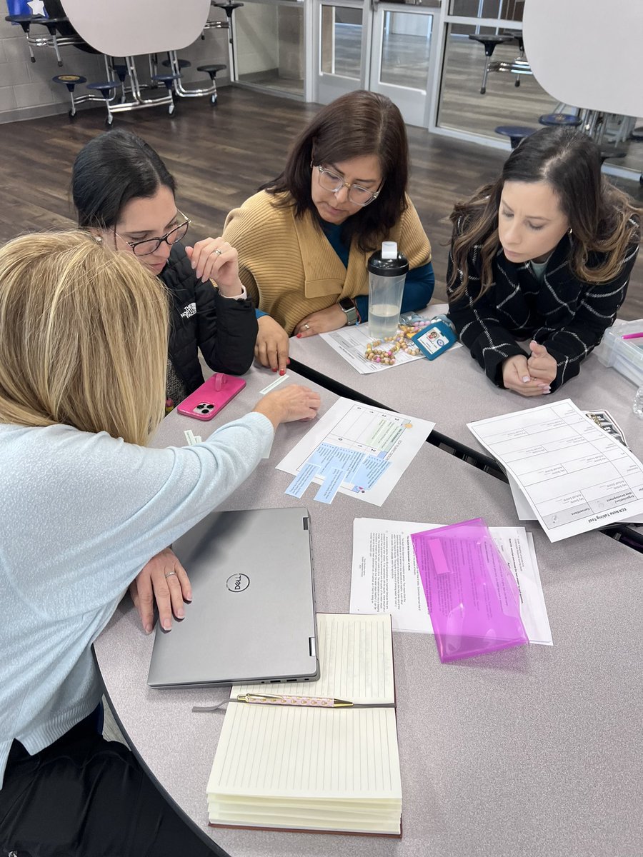 MrsRFiore's tweet photo. 3-5 RELA spent time together calibrating ECRs! So many rich conversations and high engagement! #GEAnchored @HumbleISD_GE 👏🏼📝💙 @Angela_bland1 @ErikaNSanders https://t.co/H5cHacteEB