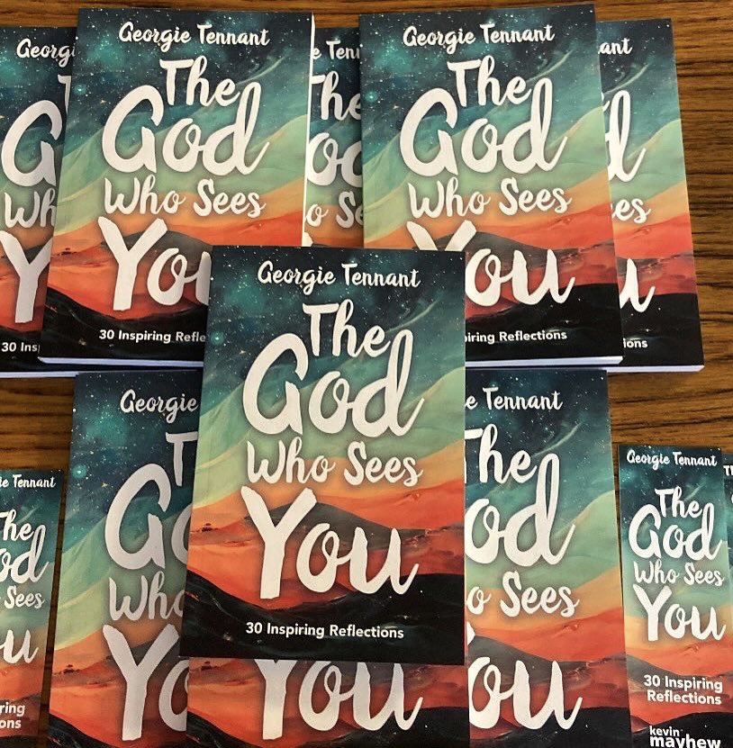 GeorgieTennan2's tweet image. If you want to start a Bible-reading habit in 2024, my book is a great place to start. If you’ve loved my book, I’d love you to share it with others who you think might love it too…Thank you for helping to get it out there #biblereading #devotional #thegodwhoseesyou @KevinMayhew