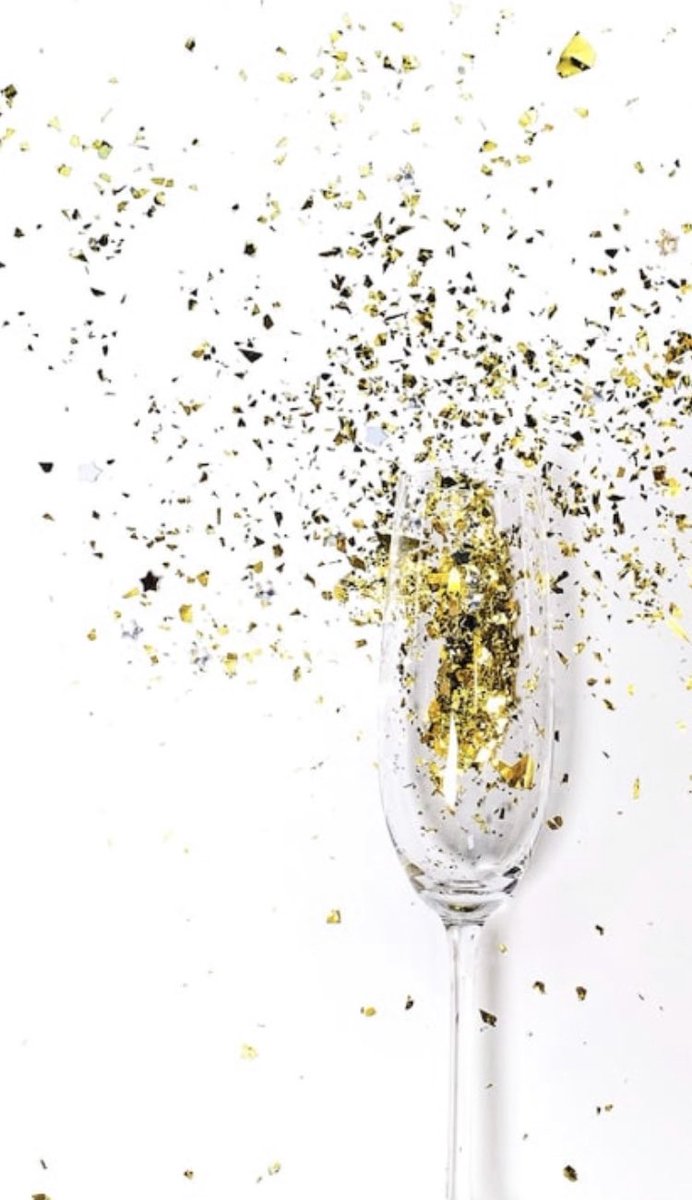 We are looking forward to welcoming our 2023 Yr13 Leavers for their certificate and celebration evening, this Thursday 4th at 5:30-7pm via the Break Out Space door. 
So pause your Apprenticeship, your new job, gap year or University course and COME BACK TO SCHOOL to celebrate!