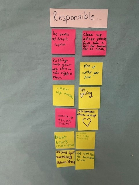 Holly Rouelle tweet media