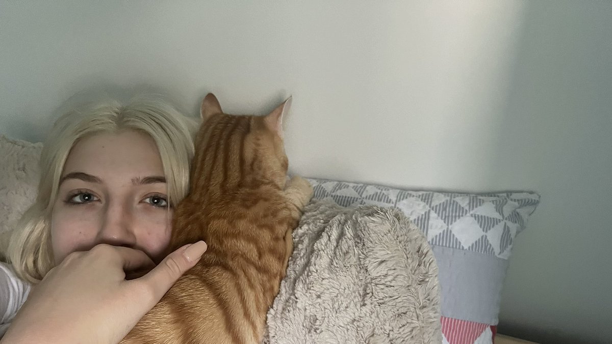 AmeliLens's tweet image. Najveca ljubav u univerzumu