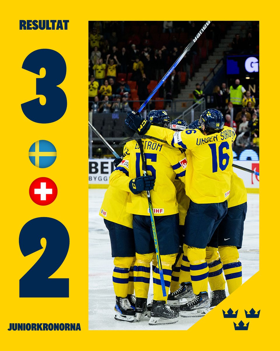 Trekronorse's tweet photo. 🇸🇪🙌 Mot semifinal!
Det satt hårt inne, men till slut lyckades Juniorkronorna sätta segerpucken och säkra segern mot Schweiz. 
Tack för allt stöd, Scandinavium och Sverige!
🚨 Otto Stenberg, Jonathan Lekkerimäki, Axel Sandin-Pellikka
🥅 Hugo Hävelid https://t.co/An2ev11x8a