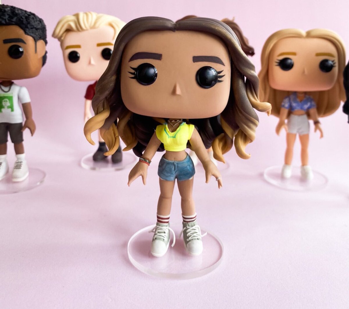 thinkerkiarah's tweet photo. it’s a need not a want ! https://t.co/IAuKCYGmtv
