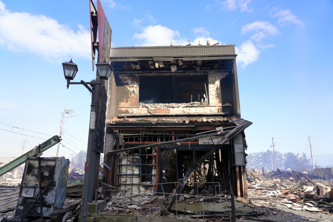 MazingerTeam's tweet photo. VERY BAD NEWS⚠️‼️

Go Nagai Museum burned down after fire caused by the earthquake that affected Japan. More information on our networks.

#Mazinger #GoNagai #Japan https://t.co/ihiB7zI04G