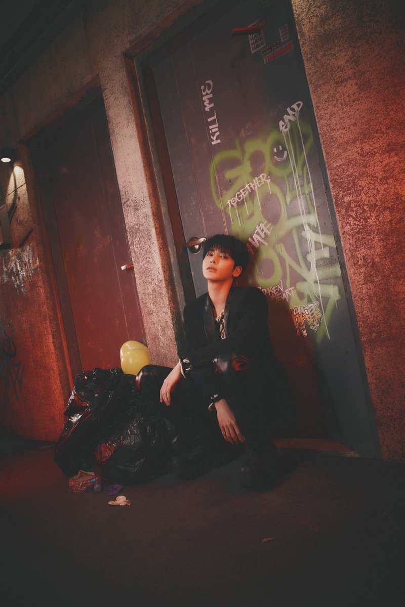 FAT4Lofficial's tweet photo. SAMUEL 1ST DIGITAL SINGLE
"SET ME FREE"
Concept Photo #3
Release on
2024.01.06 SAT 6AM KST
🔗FOR MORE
https://t.co/Wgu6cR1v8Z
#FAT4L #SAMUEL #SETMEFREE #SINGLE #CONCEPTPHOTO https://t.co/wZk2qnSdtX