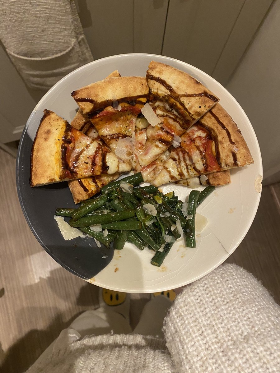 eatingel's tweet photo. dinner https://t.co/iVz3oUtsRn