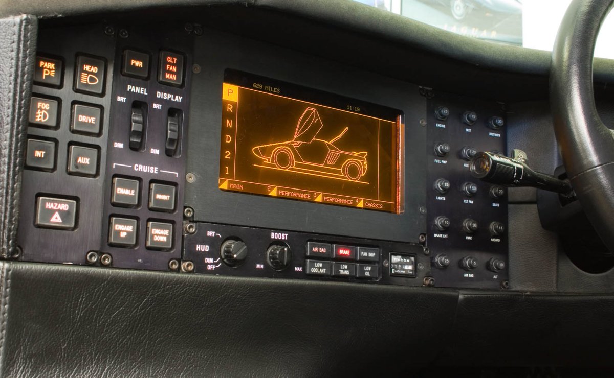 RoadworkUK's tweet image. Okay, it's ergonomically apocalyptic, but the Vector W8's dashboard is still one of the coolest of all time.
"Cruise control inhibit" is so much better than "Cruise control off"