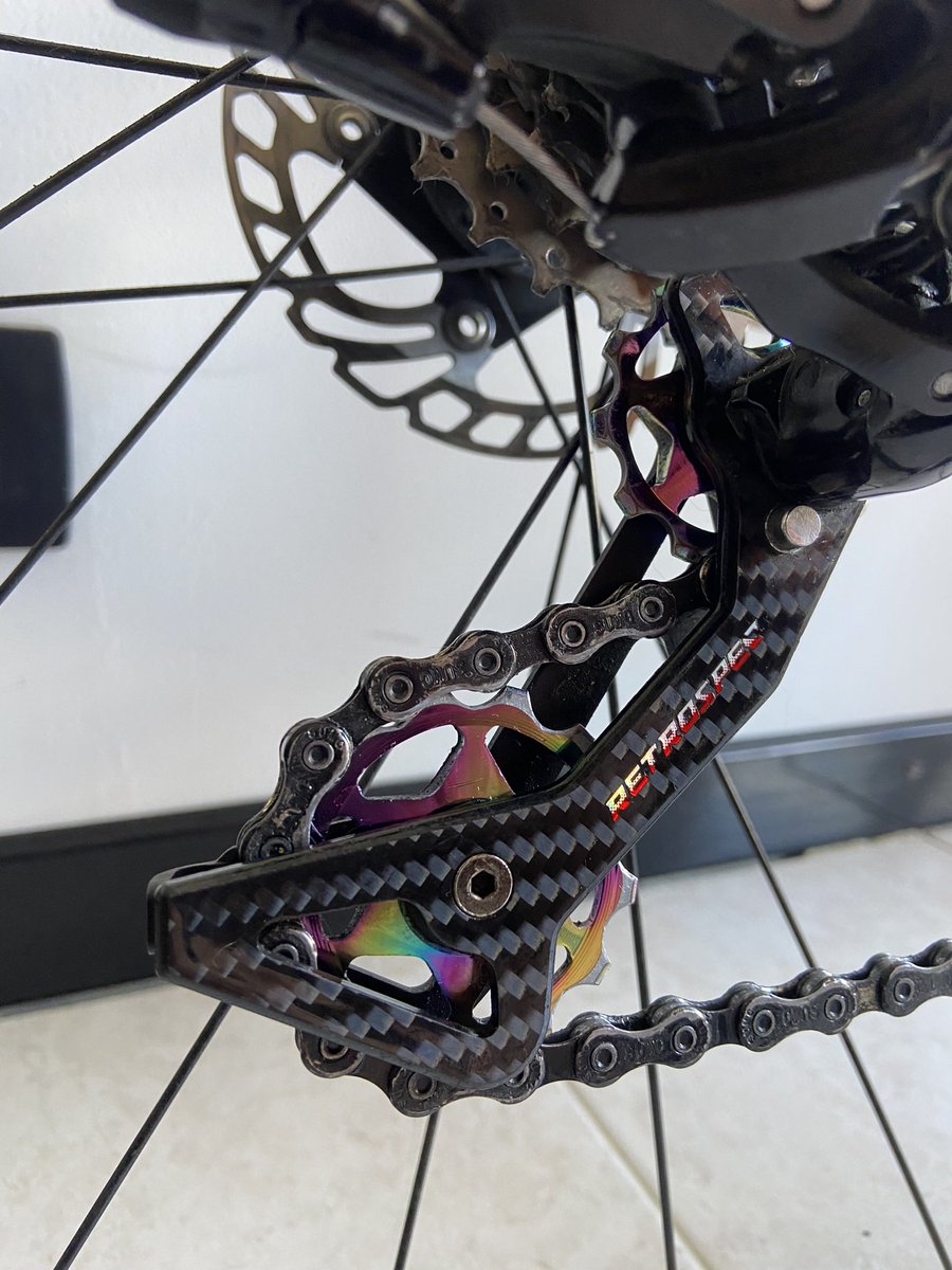 mcamilagilt's tweet photo. Estoy vendiendo mi bici. 
Rossetti en carbono talla XS.
Grupo Sensah 12 velocidades.

Me ayudan compartiendo porfa! https://t.co/AjNM3xAo42
