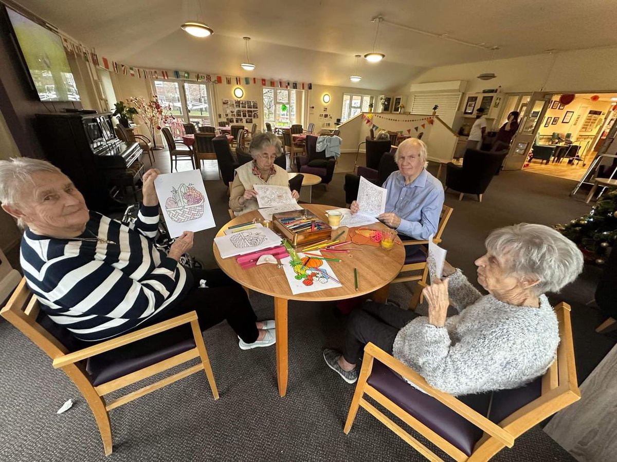 AugustaCourt's tweet photo. @AugustaCourt our residents spent a wet and windy morning doing arts and crafts
@AnchorLaterLife @NAPAlivinglife
#colouring #relaxation #TogetherWithMeTheNextChapter https://t.co/ooO0HSFDY7
