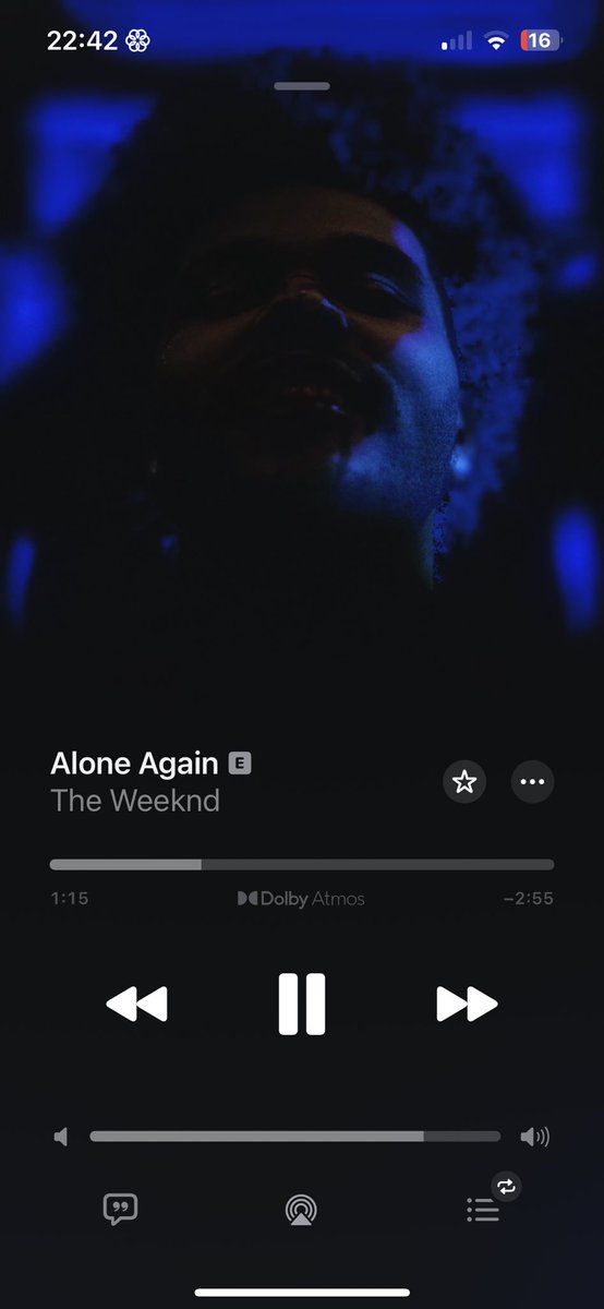 momoStark89's tweet image. My past few days in one song ❤️‍🩹 #AloneAgain