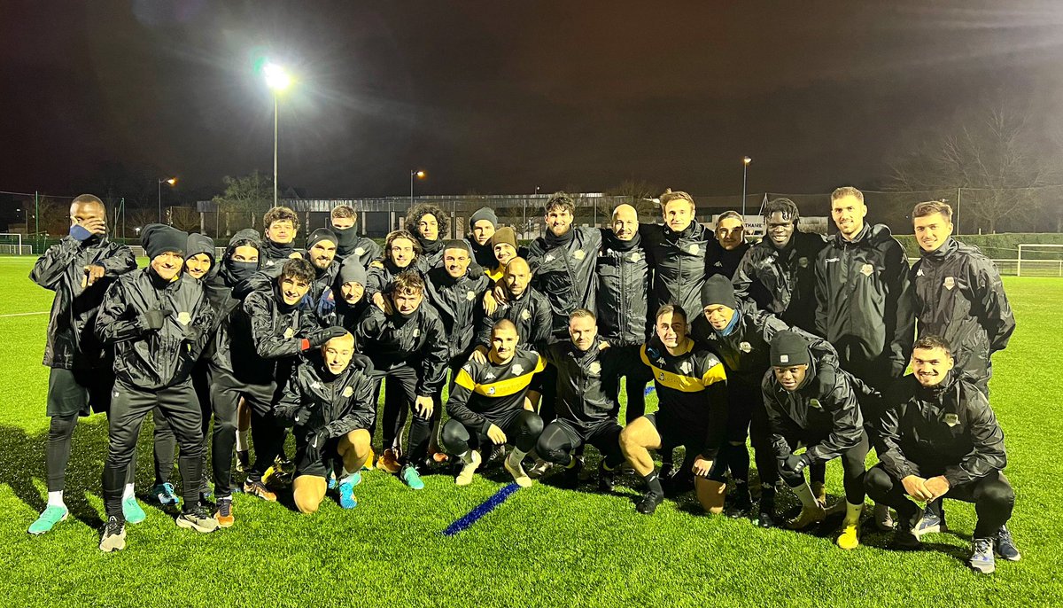 CoachBA57's tweet photo. First session 2️⃣0️⃣2️⃣4️⃣ 🟡⚫️ #APMMetzFC #SéniorsR1 #SéniorsR3 #Reprise #SessionTraining https://t.co/KOxyy35Wu3