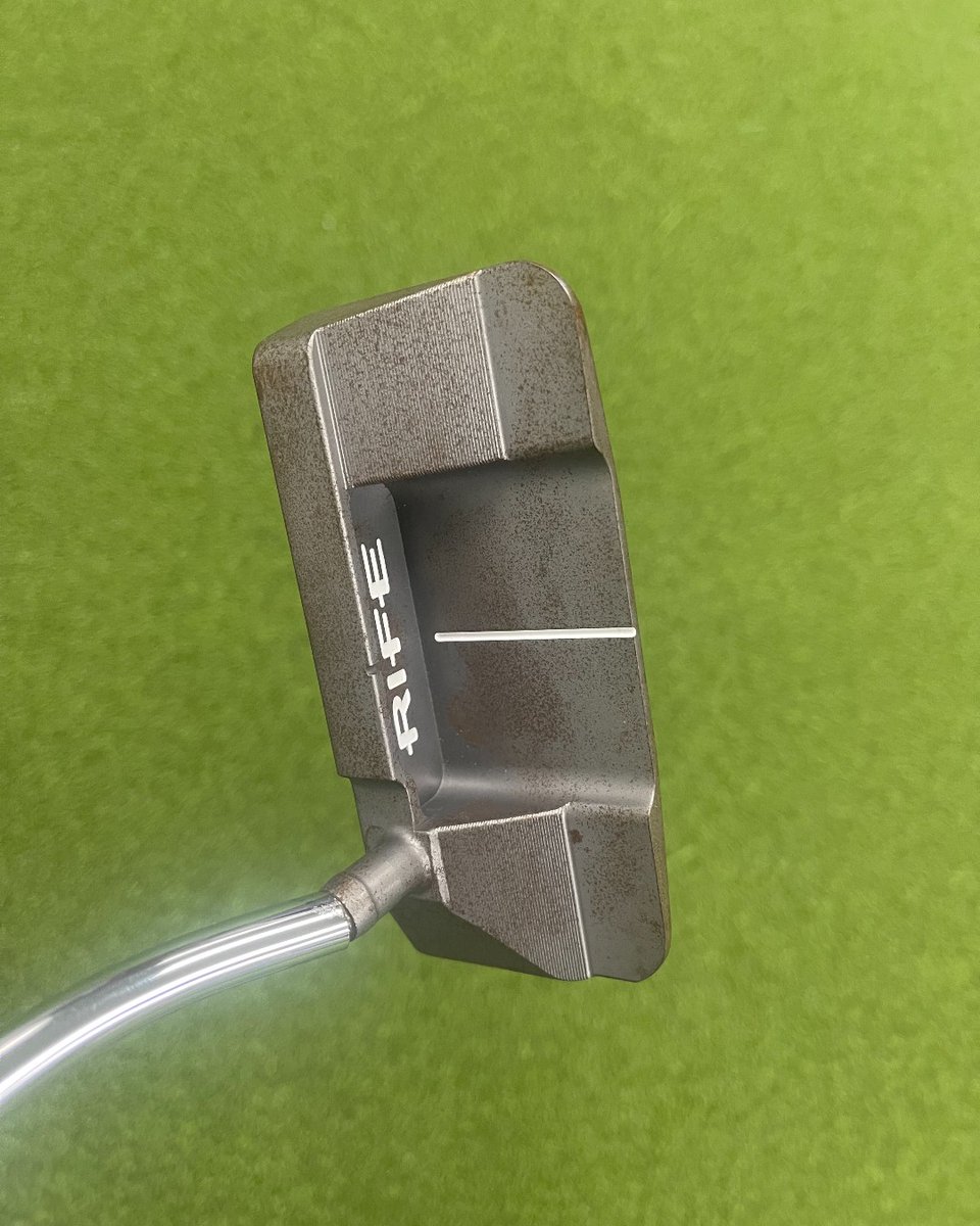 2ndSwingGolf's tweet image. This week's #tradeintuesday find is this Guerin Rife Tour Issue KOOCH Putter! If you couldn't tell by its name, this putter was designed for Matt Kuchar way back in 2004, though he's since moved on from this putter. bit.ly/3S26S0W

#2ndswinggolf #MattKuchar #GuerinRife