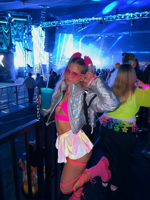 🩷🩷 #2024 @DecadenceAZ @RelentlessBeats https://t.co/ePFu7FOyn6<a class="tags" target="_blank" title="On Twitter" href="/?out=eyJ0eXAiOiJKV1QiLCJhbGciOiJIUzUxMiJ9.eyJpYXQiOjE3MjY5MTQ2MDMsImlzcyI6InR3cG9ybnN0YXJzLmNvbSIsIm5iZiI6MTcyNjkxNDYwMywiZXhwIjoxNzU4NDUwNjAzLCJyZWRpcmVjdF91cmwiOiJodHRwczovL3R3aXR0ZXIuY29tL0RlY2FkZW5jZUFaIn0.abDNKaRB-fKG44a-Hu1m4nr7RNGzYmJtd_98oFzZO4uvdM6WtDuhGNzQ8qr1ApWeYvrf8ydsrs6sziI0RS3VvQ">@DecadenceAZ</a><a class="tags" target="_blank" title="On Twitter" href="/?out=eyJ0eXAiOiJKV1QiLCJhbGciOiJIUzUxMiJ9.eyJpYXQiOjE3MjY5MTQ2MDMsImlzcyI6InR3cG9ybnN0YXJzLmNvbSIsIm5iZiI6MTcyNjkxNDYwMywiZXhwIjoxNzU4NDUwNjAzLCJyZWRpcmVjdF91cmwiOiJodHRwczovL3R3aXR0ZXIuY29tL1JlbGVudGxlc3NCZWF0cyJ9.cBU08LZTYbNgR-XWnf6xjKXjZEye_WJ3xiejs0ibR-ubxeT6LNb9zmtMiXRoZVsYETlvf4-UJOKziZFq_cZAzQ">@RelentlessBeats</a>