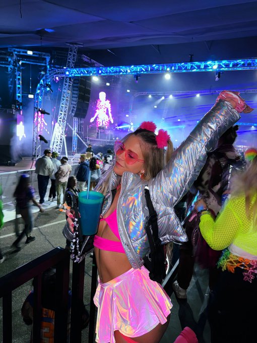 🩷🩷 #2024 @DecadenceAZ @RelentlessBeats https://t.co/ePFu7FOyn6<a class="tags" target="_blank" title="On Twitter" href="/?out=eyJ0eXAiOiJKV1QiLCJhbGciOiJIUzUxMiJ9.eyJpYXQiOjE3MjY5MTQ2MDIsImlzcyI6InR3cG9ybnN0YXJzLmNvbSIsIm5iZiI6MTcyNjkxNDYwMiwiZXhwIjoxNzU4NDUwNjAyLCJyZWRpcmVjdF91cmwiOiJodHRwczovL3R3aXR0ZXIuY29tL0RlY2FkZW5jZUFaIn0.-SYWDYsmg1TlnwUi83QcPwiuWS5gD_RZCFpmv7Xm9oUmm_DJQKARYvRa_B0zVNVBZfC5xzoaKWb9BbNj4pwgCw">@DecadenceAZ</a><a class="tags" target="_blank" title="On Twitter" href="/?out=eyJ0eXAiOiJKV1QiLCJhbGciOiJIUzUxMiJ9.eyJpYXQiOjE3MjY5MTQ2MDIsImlzcyI6InR3cG9ybnN0YXJzLmNvbSIsIm5iZiI6MTcyNjkxNDYwMiwiZXhwIjoxNzU4NDUwNjAyLCJyZWRpcmVjdF91cmwiOiJodHRwczovL3R3aXR0ZXIuY29tL1JlbGVudGxlc3NCZWF0cyJ9.GB0Q1BGyBW5OU8UsEczE4TeXaz_x_sta4JcsqvrnbEq0UKKfy7LZrjzdFzzpynoeVqiB4HLQIlMmIMUvW0iASg">@RelentlessBeats</a>