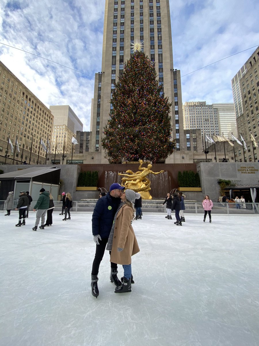 _kimberlybee_'s tweet photo. New York City with you for my 30th was unforgettable ♥️🗽🍎 https://t.co/Zg6fvJd4mv