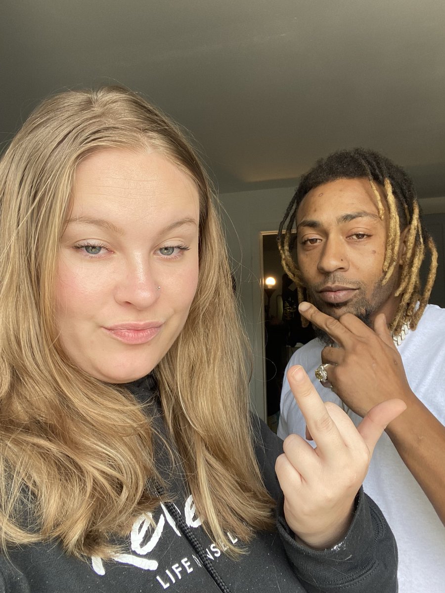 Mood from me &amp; alpha 

#findom #cuck #cuckhold #fincuck #BBC