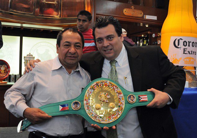 Con mucho cariño recordamos a Alberto Reyes a 5 años de su lamentable fallecimiento. Today is his 5th anniversary as the boxing world misses this wonderful man @CletoReyesMx