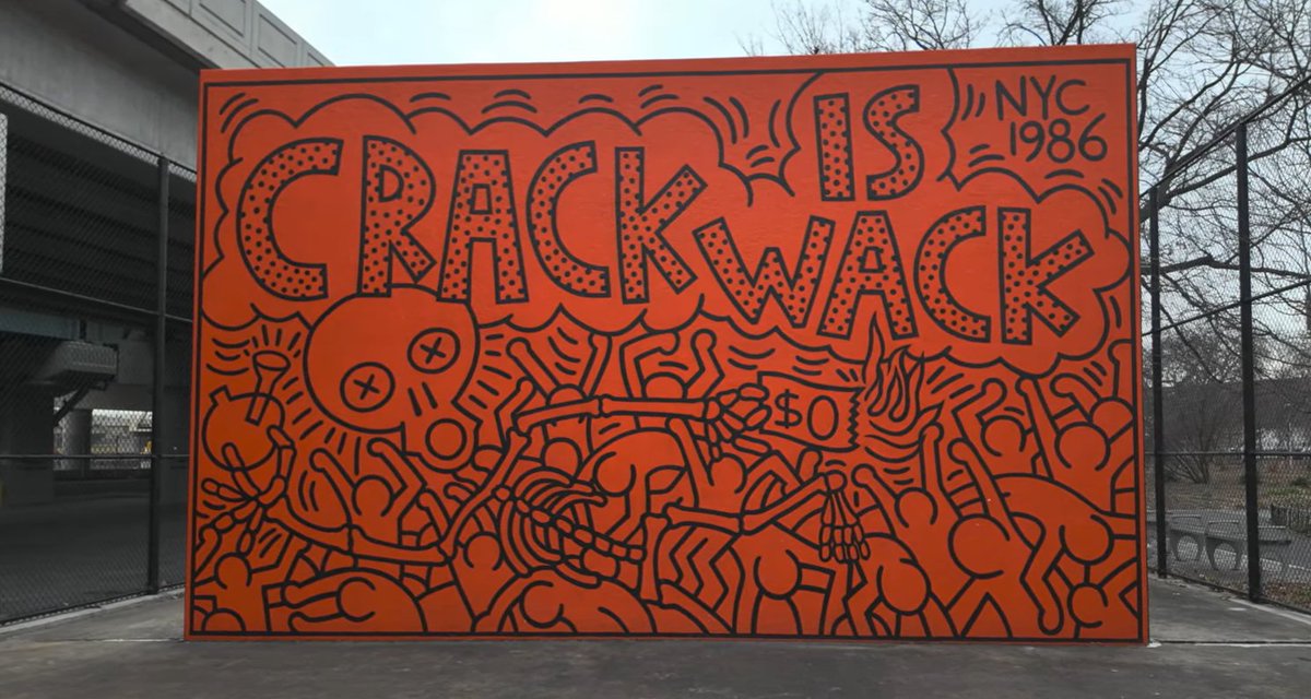 A vibrant #mural caught in #bagelsandwalks vlog exploring #Harlem. #CrackIsWack by #KeithHaring #NYC #walkingtour #YouTube