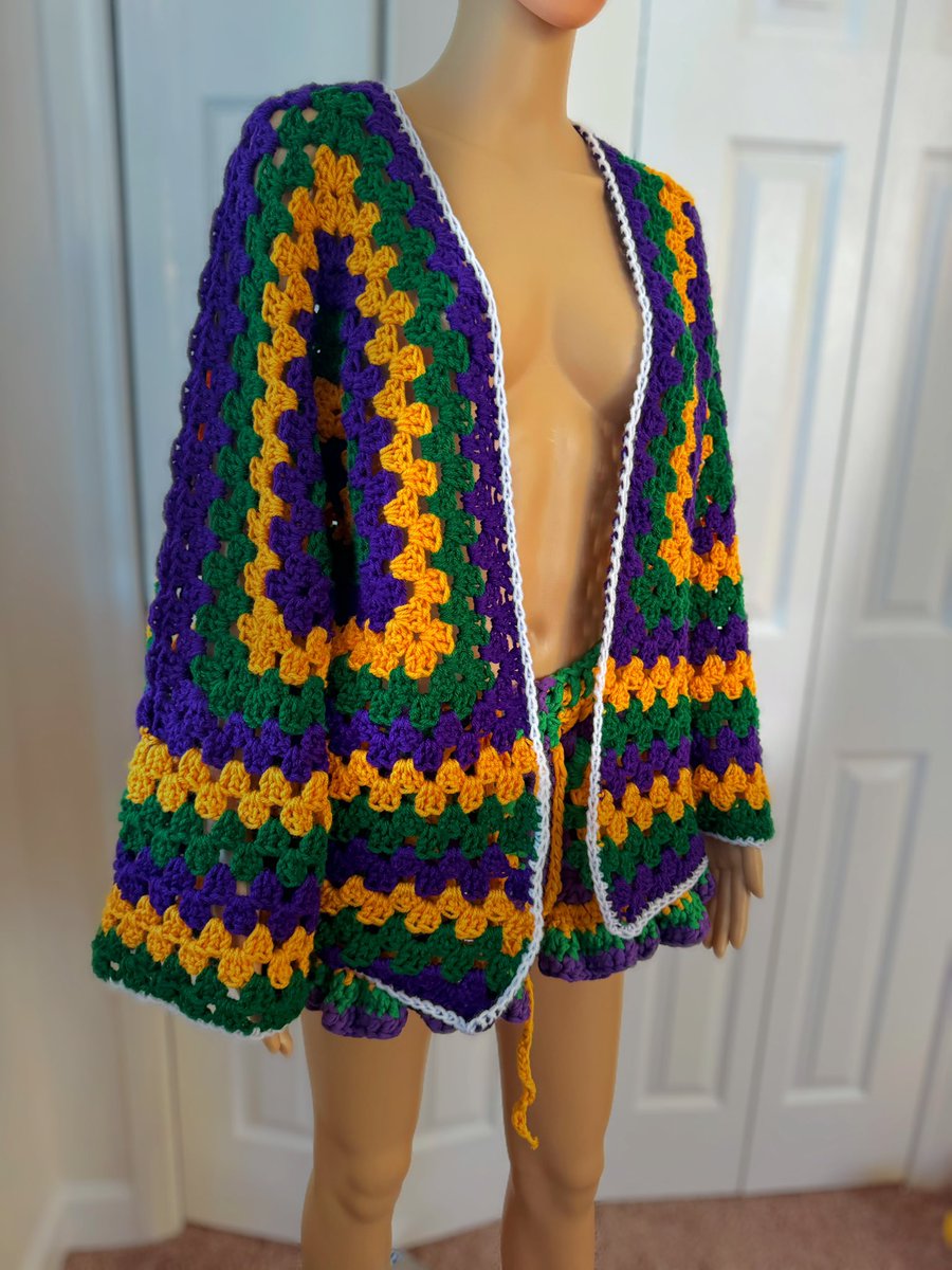 miaagnae's tweet photo. I will be dropping pieces for Mardi Gras on January 20th💜💛💚 all handmade by me https://t.co/uxtmKe7GdQ