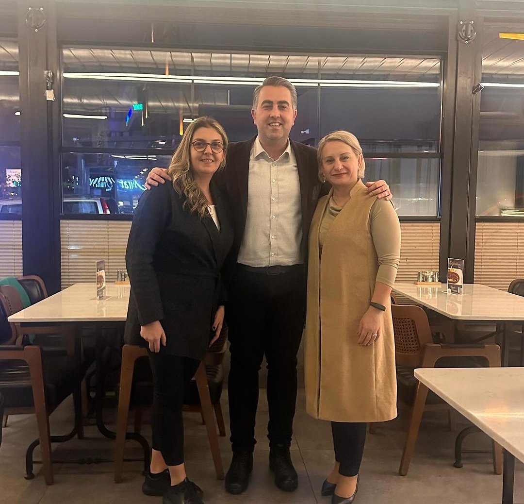 Bu akşam Belediye Meclis Üyesi Aday Adayımız <a href="/NAZAN_GURLEVIK/">Nazan Gürlevik</a> ile çok güzel ve verimli bir sohbet gerçekleştirdik.
#Üsküdar
