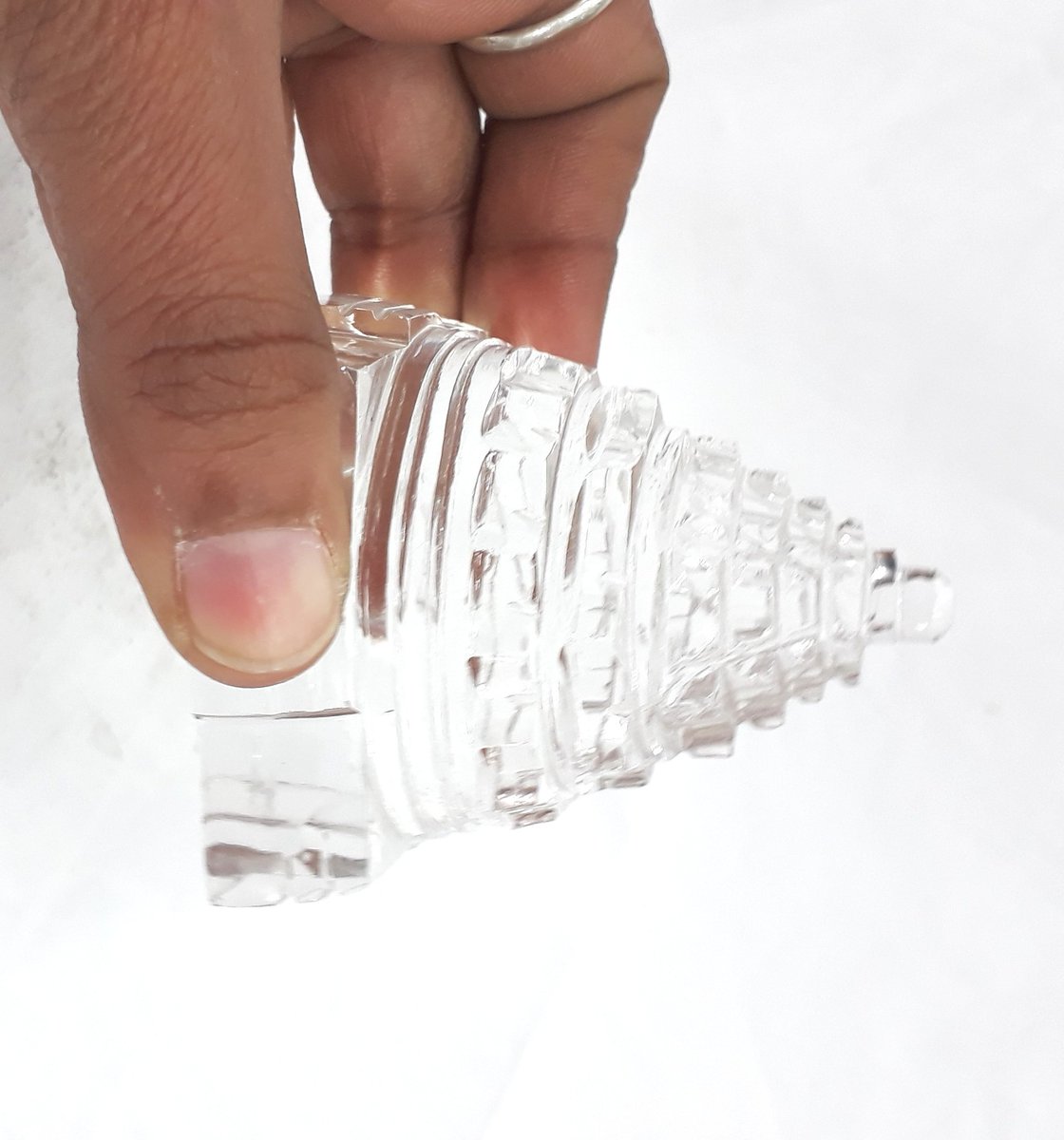 AgarwalAnushth's tweet photo. Belgium Glass Crystal Shree Yantra For Pooja, Meditation &amp; Prosperity. Blessed
Length : 3 inch /Width : 2.25 inch / Weight : 181 gram
https://t.co/n8HgyIMpek
#belgiumglass #crystalglass #paperweight #collectibles #glasspyramid #crystalpyramid #egyptianpyramids #shreeyantra https://t.co/ivflHrE4qh