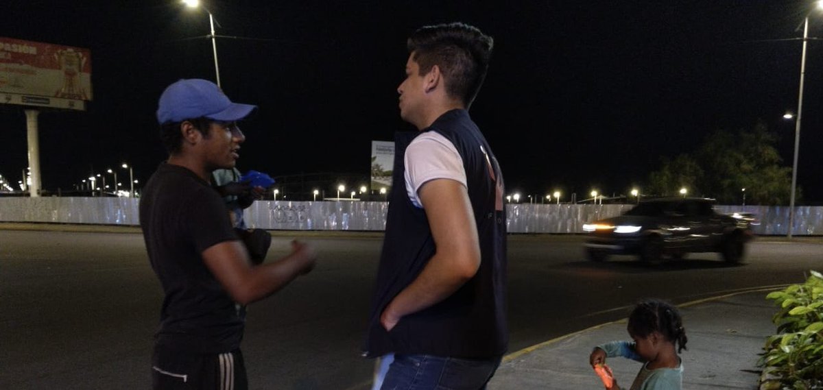 IntriagoMiranda's tweet photo. 📍En #Manta y #Montecristi el equipo técnico del servicio de Humanidad Humana, en convenio con la Fundación Colón Muñoz, realizan recorrido y abordajes a familias extranjeras, en situación de calle y vulnerabilidad. 👨‍👩‍👧‍👦
#ElNuevoEcuador https://t.co/48YFu0MZju