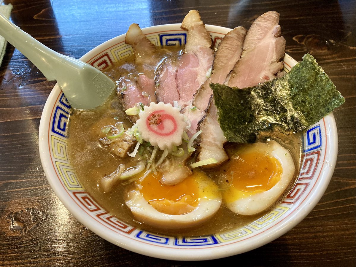 kokomin841's tweet image. #中華そば鳴門  #究極の煮卵 #チャーシュー麺　美味しくいただきました。今年も頑張って下さい
