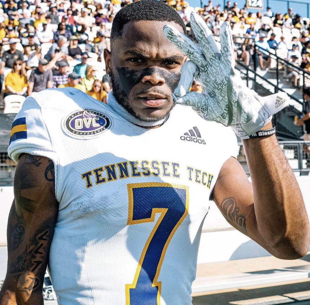 david4degraff's tweet image. Blessed to have received an offer from Tennessee Tech! Thank you @BallcoachjA for believing in me since I was 14 years old.